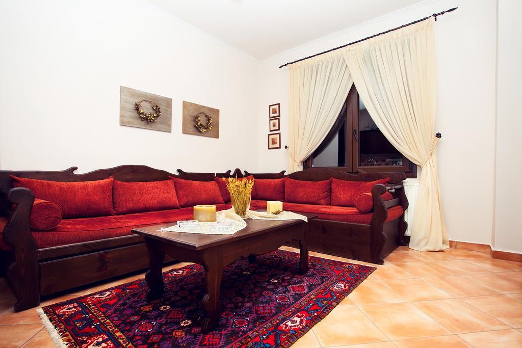 Militsa Guesthouse Naousa  Habitación foto