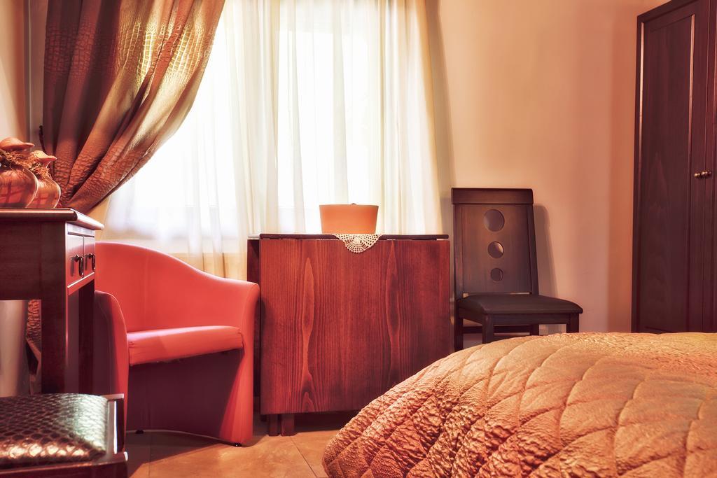 Militsa Guesthouse Naousa  Habitación foto