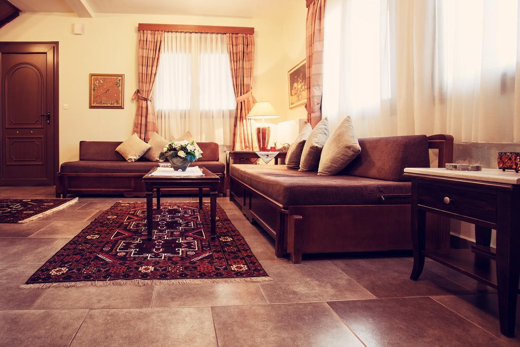 Militsa Guesthouse Naousa  Habitación foto